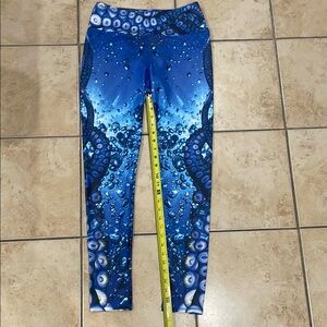 Blue Ocean-Themed Octopus Leggings